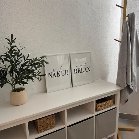 Zum Roten Rain Apartment