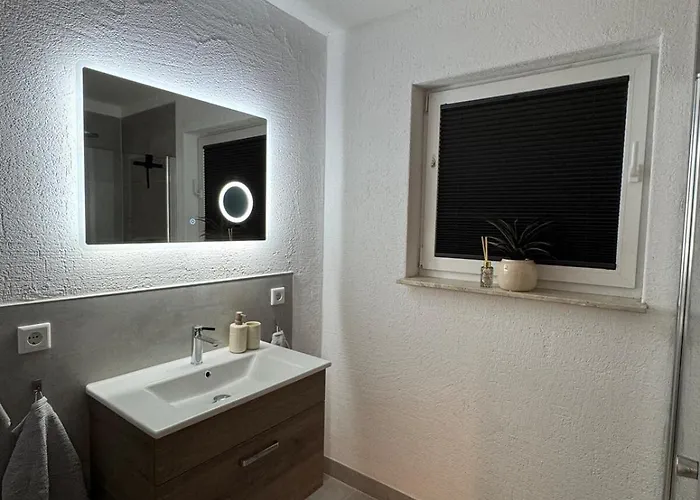 Zum Roten Rain Melsungen